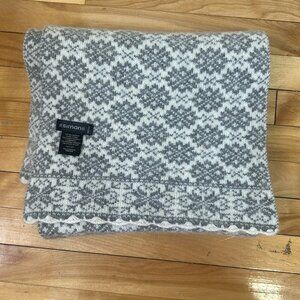 Simon's lambswool angora scarf thick snowflake fair isle winter grey white warm